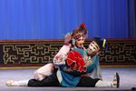 货郎背妻