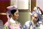 孟丽君脱靴下载