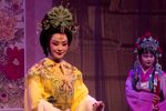 皇后与疯女医女