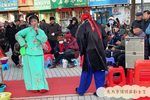 小荷花调情表兄王小上京考状元