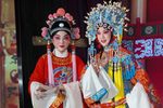 女驸马 金殿下载