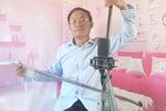 乡里妈妈劝姑娘下载