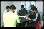 刘云打母